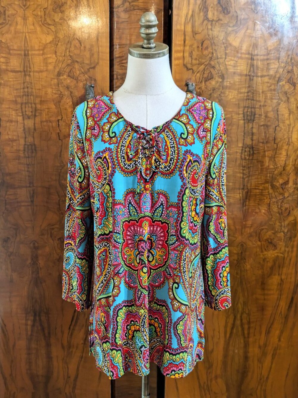 Chico's Retro Festival Paisley Tunic Blouse M 1 Lace-Up Top Bell Sleeve